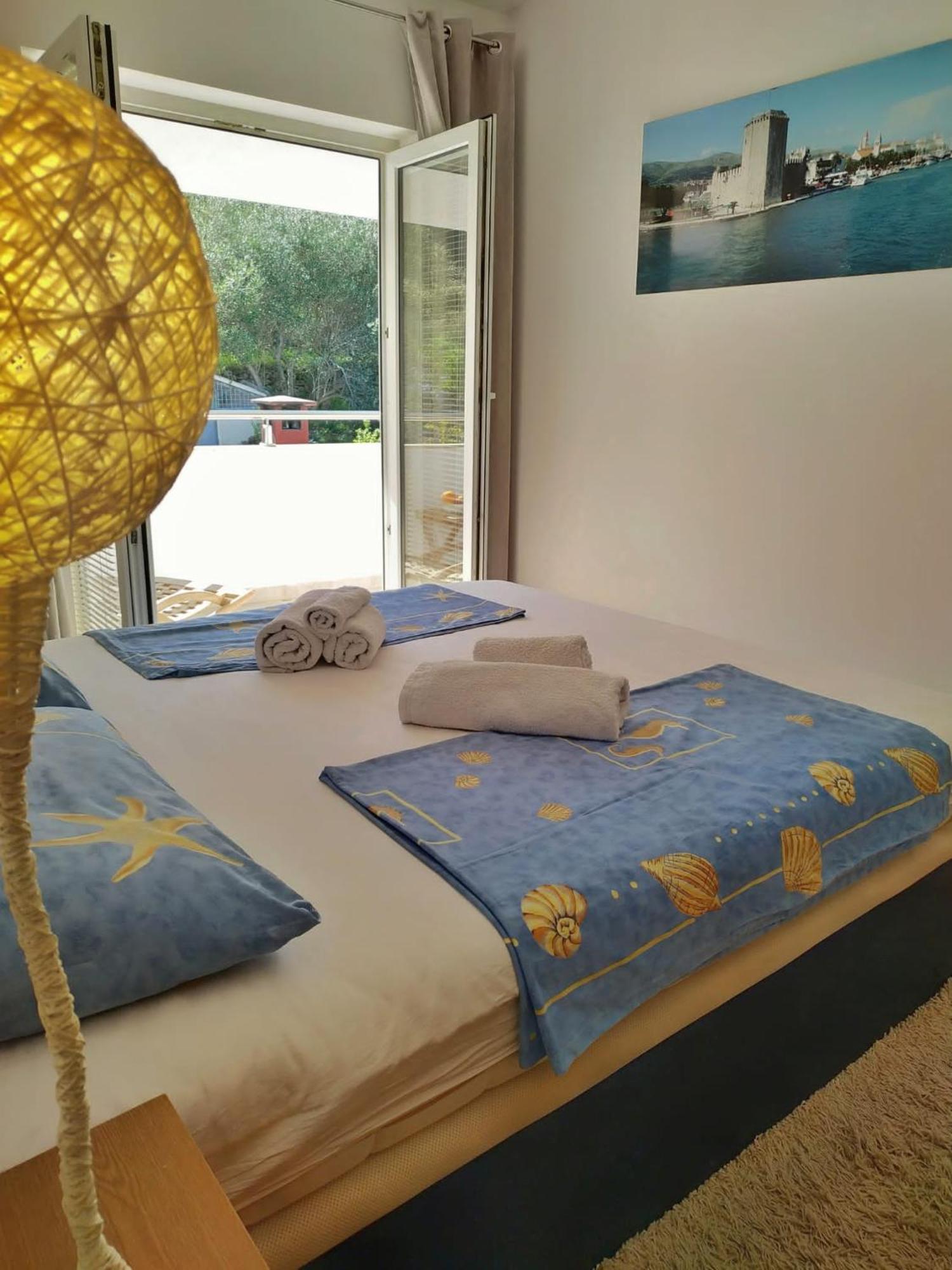 Apartments With A Parking Space Sumpetar, Omis - 11798 Jesenice  Room photo